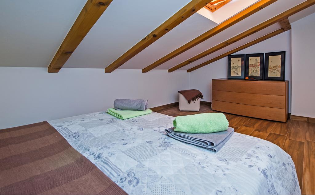 Apartment The Loft Ρόβινι Εξωτερικό φωτογραφία