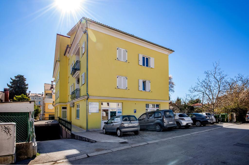 Apartment The Loft Ρόβινι Εξωτερικό φωτογραφία